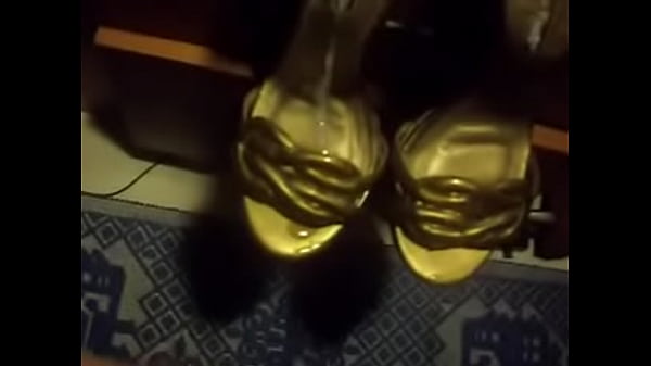 Cum on wife039s sandals