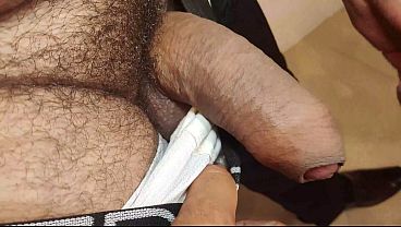 YURI GAUacuteCHO  URSO BRASILEIRO MEGA DOTADO MACETANDO O PAU  GOZADA FARTA DO MACHO LEITADOR