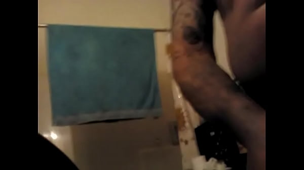 Tonecerella Bearpaw giving the exes cock