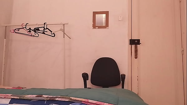 Stayed in the neighbor039s room and masturbated