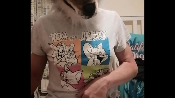 I pissed on my bedroom floor and soaked my pajamas
