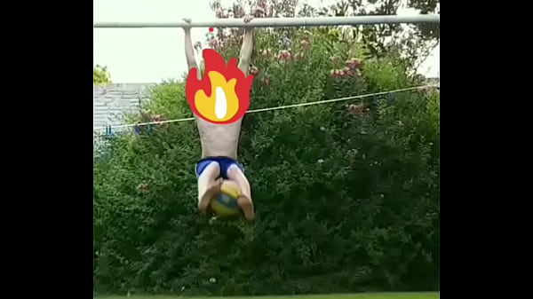 Pulls Up  Abs