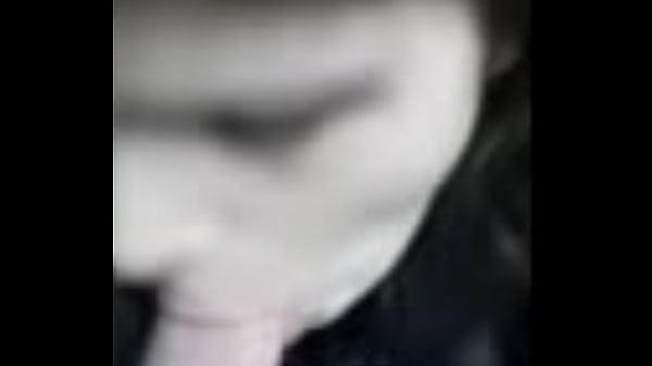 Throated1