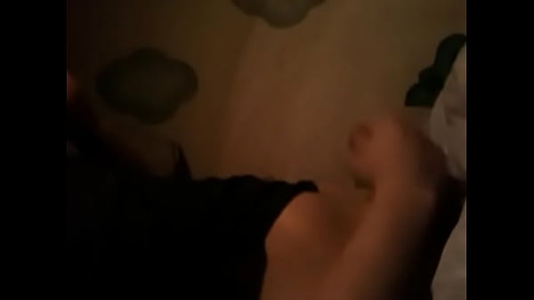 Teen wank and jizz on self