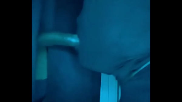 Love when they fuck my throat Had to pull out before he