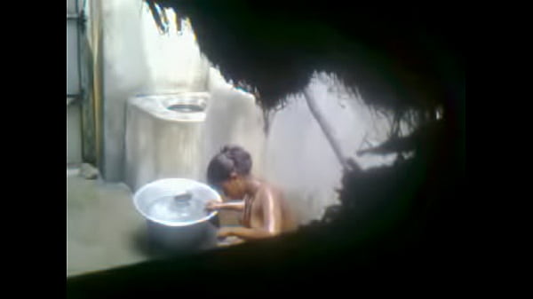 Saretha4