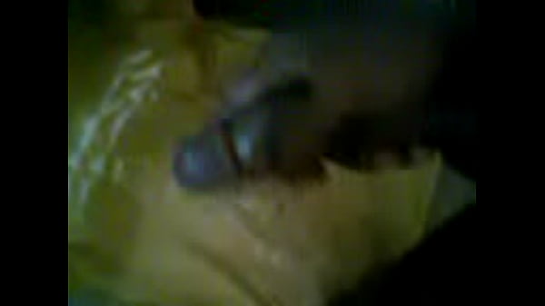 Angolano se masturbando LN 2