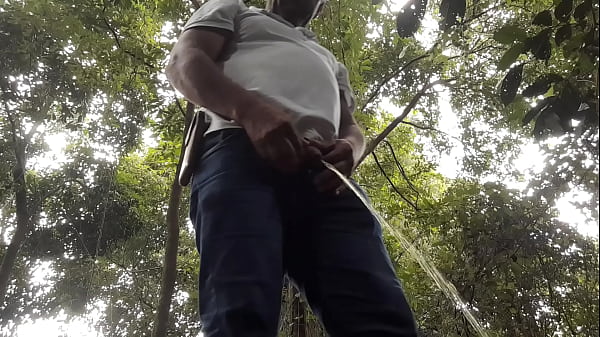 Gay 17c mijando Vamos gravar viacutedeos todos os dias e postarmos aquimeus tesudosPor favorconfiram detalhes no perfil