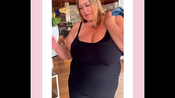 Cali life california californiagirl biggirls plussizemodel fashionnovacurve torrid bigsize