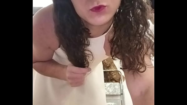 Cette pute attend que tu vienne la baiseacute