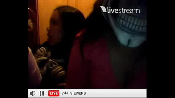 twitcam 1JovemAnormal
