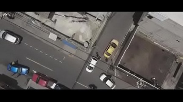 Joven rapero recibe reverenda v de un ganster ecuatoriano conocido como Carter B