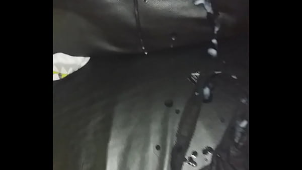 Extreme Cumshot in dirty Panty wearing pantyhose