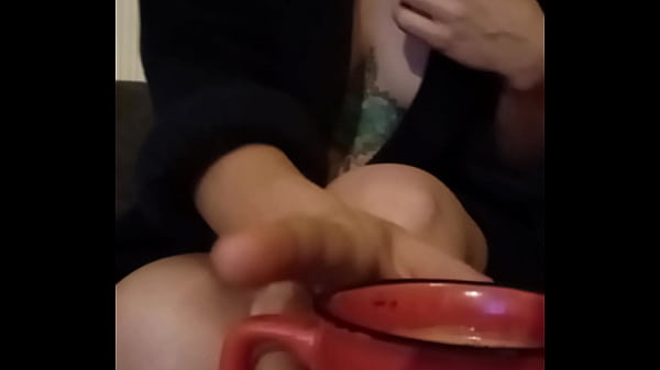 Bonjour mes coquins je vous offre un cafeacute en vous souhaitant une excellente