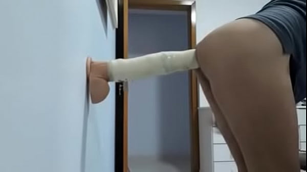 Aguentando ateacute o taloum consolo muito grandeque deliacutecia