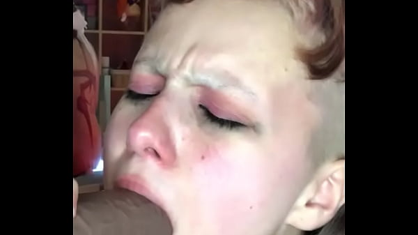 LEAKED Roxyrsquos custom video for her client leaked Hot dildo sucking