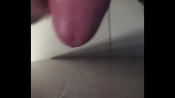 mastrubate on workMOV