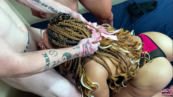 Sofie Lollipop fudendo muito com o Carmona amp o Liu Kang em um menage bem safado part02 preview