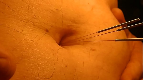 Belly Play piercing