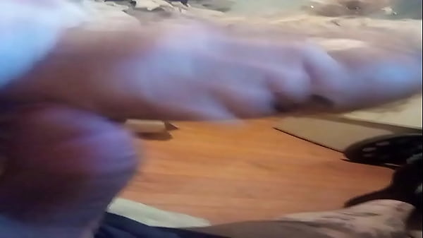 Licking that whole cock like a good girllove u momma