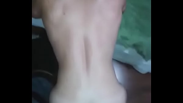 branquinho gostoso levando pica pretaMOV