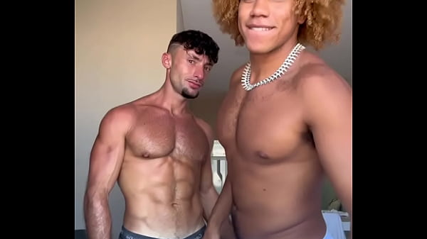 NEGAtildeO FUDENDO FRANCEcircS PAUZUDO