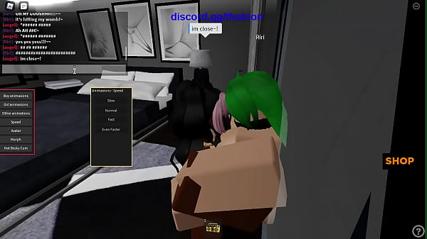 2 futas fucking each other