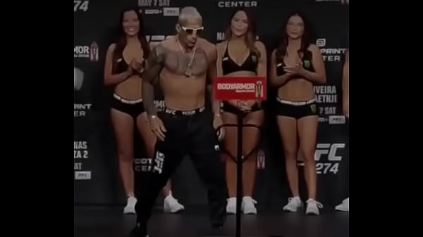 Charles Oliveira Era