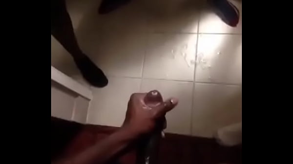 RT WHOSHOTT YA