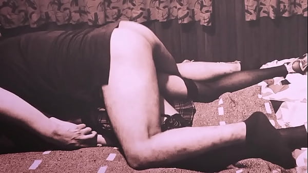 Le penetro a esta trans que queriacutea verga le subo la falda y le meto sexo