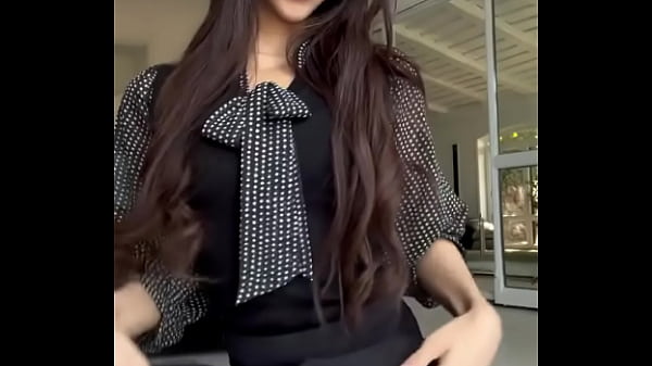 Do you like NERDY girls LiaLyenn