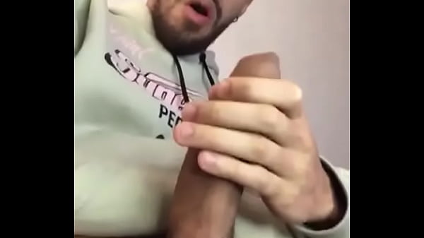 Estoy muy cachondo y con la verga lista para meterla en tu culo