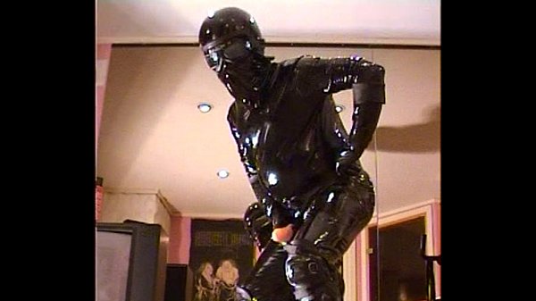 Roxina2002RetroDildoBikerFucker240102XXXLMPG