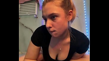 Squirting close up and fingering tight pussy with jucielussie