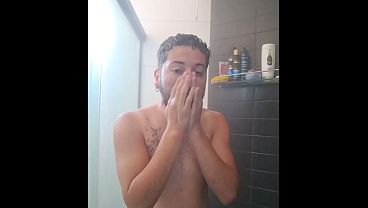 I did my first live stream in the shower and received compliments