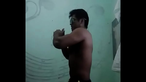 video1492836350