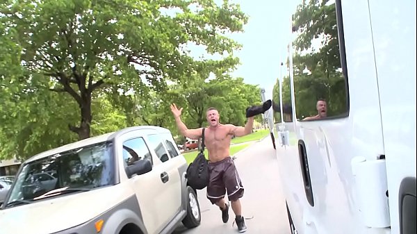 BAIT BUS  Muscle Daddy Fitness Buff Trace Michaels Fucking Little Steven Ponce