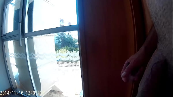 2014 1116 123103 008MOV