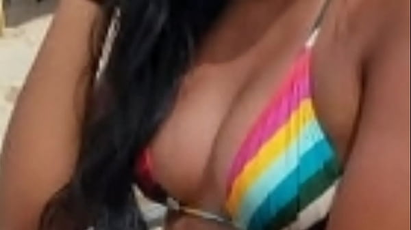 Letiacutecia Luiza e Vanessa Gomes gostosas parte 2