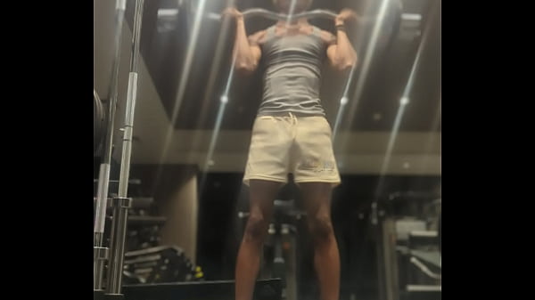 Watch TheTitusBull workout