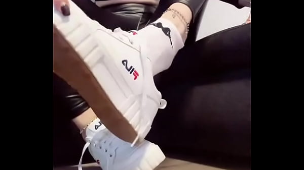 I know you desire my soles bullfull video on OF ufe0ffeet feetworld fetisch  girl socks sw