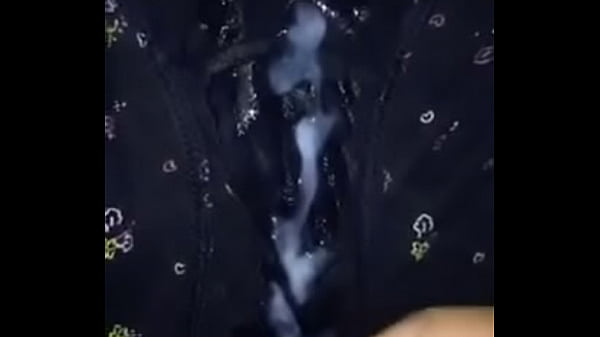Cumming on Mom039s panty