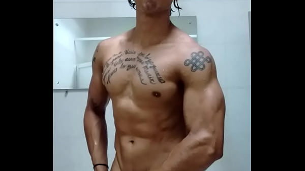Sauacutel sexy boy