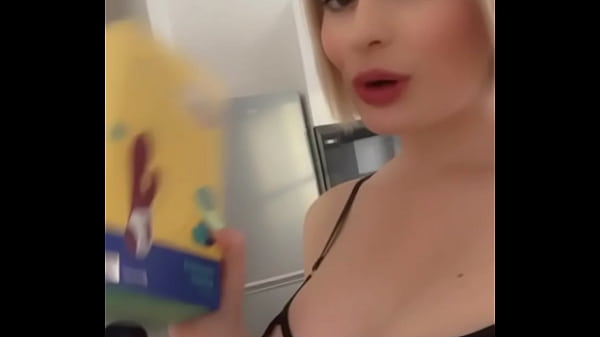 Je commence par lequel  Une de mes Prochaine videacuteo pour mes fans