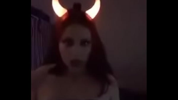Soy una diablita con ganas de verga 7u7
