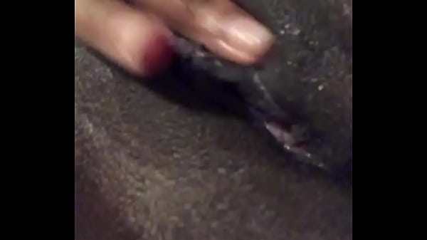 Lick my pussy b