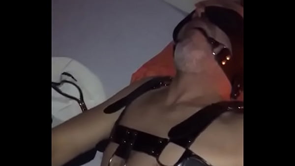 XLOPE GAY baseacutee agrave paris accroc sex bbk et cum