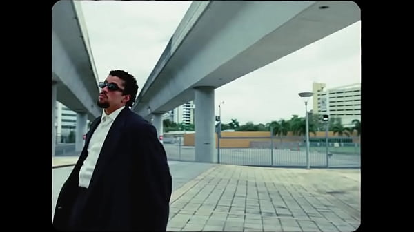 BAD BUNNY  BOKeTE Video Oficial  DeBIacute TiRAR MaacuteS FOToS