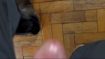 Secretaacuteria no Escritoacuterio do Chefe POV e Close no Anal  Ele Mete Fundo no Cu Dela e Ela Faz Cara de Louca  ANAL CREAMPIE