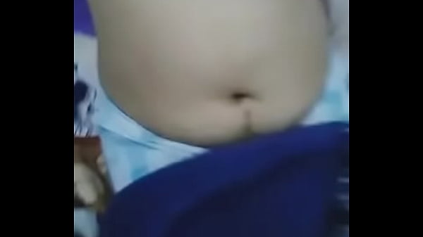 Aurora Se quita la pijama para tener Sexo